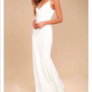 NWT LuLus White maxi dress